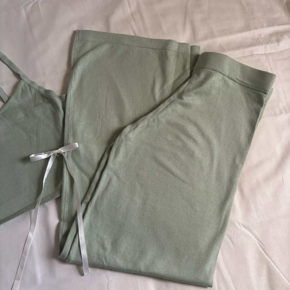 𐙚 Forever 21 Green Set - Picture 5 of 9